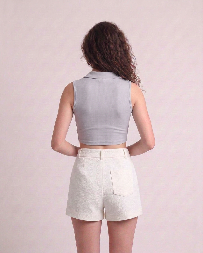 Sleeveless Collar Top